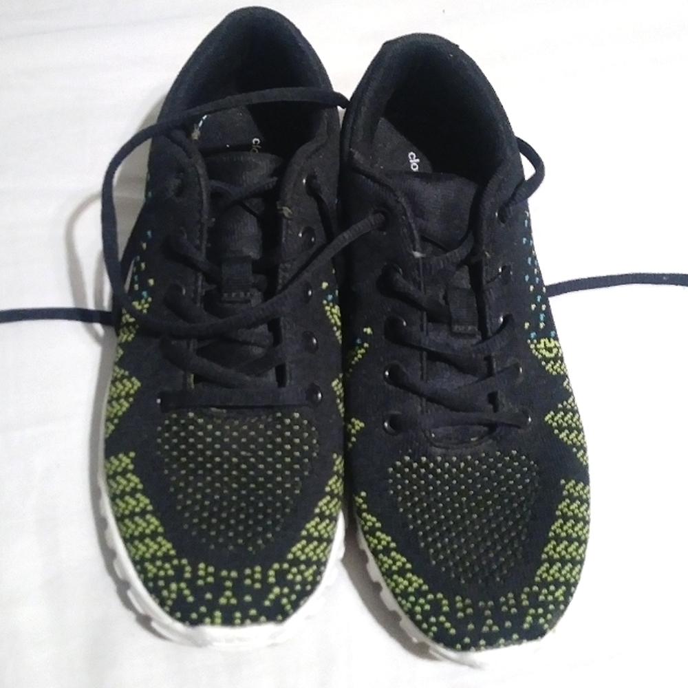 Women's 7.5 Cloudwalkers Tennis Shoes NWOT